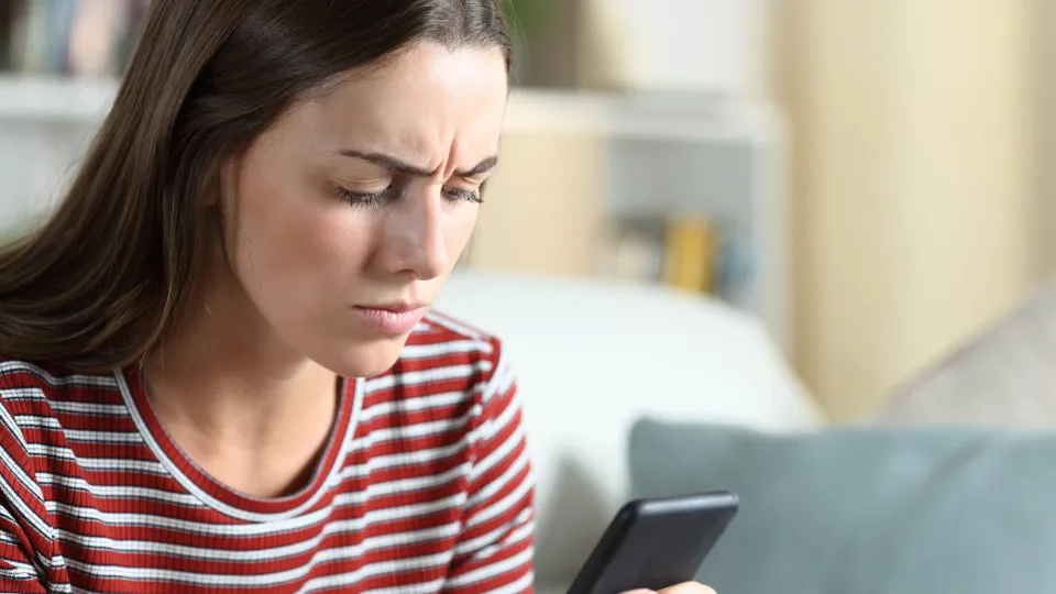 Jovens admitem acesso involuntário a violência ou ódio nas...