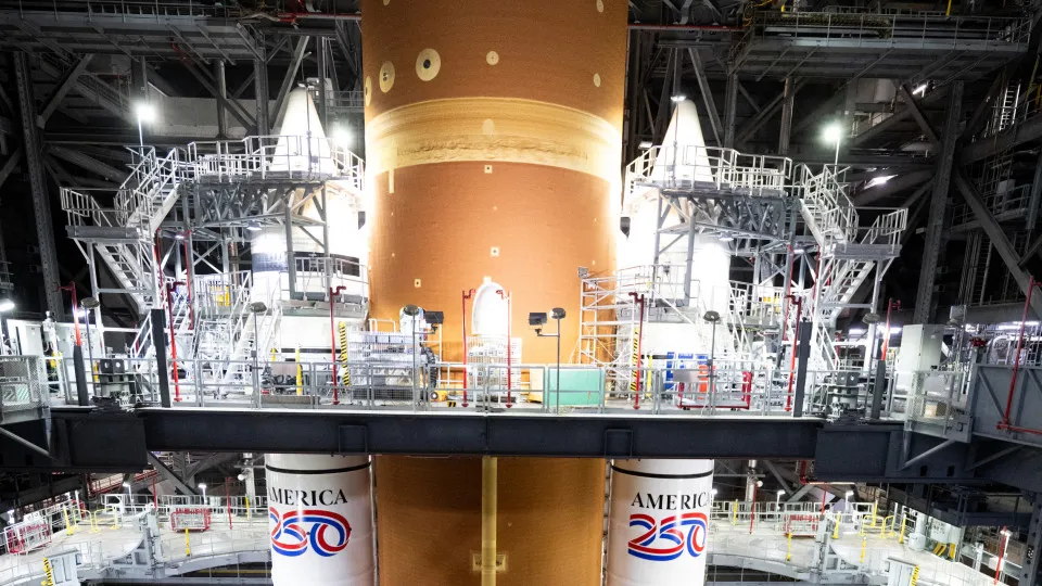 Lançamento da missão Artemis II da NASA pode acontecer já em...