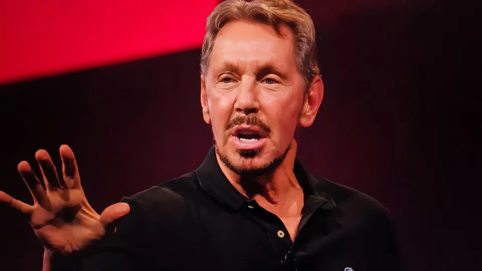 Larry Ellison, da Oracle, se junta à Paramount para comprar...