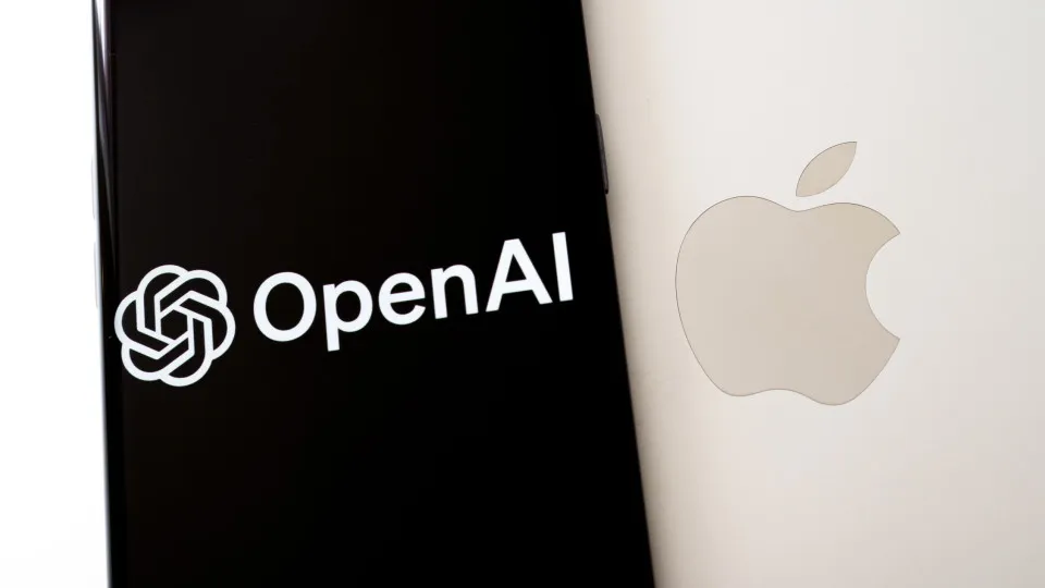 Líder da OpenAI aponta Apple como a grande rival da empresa...