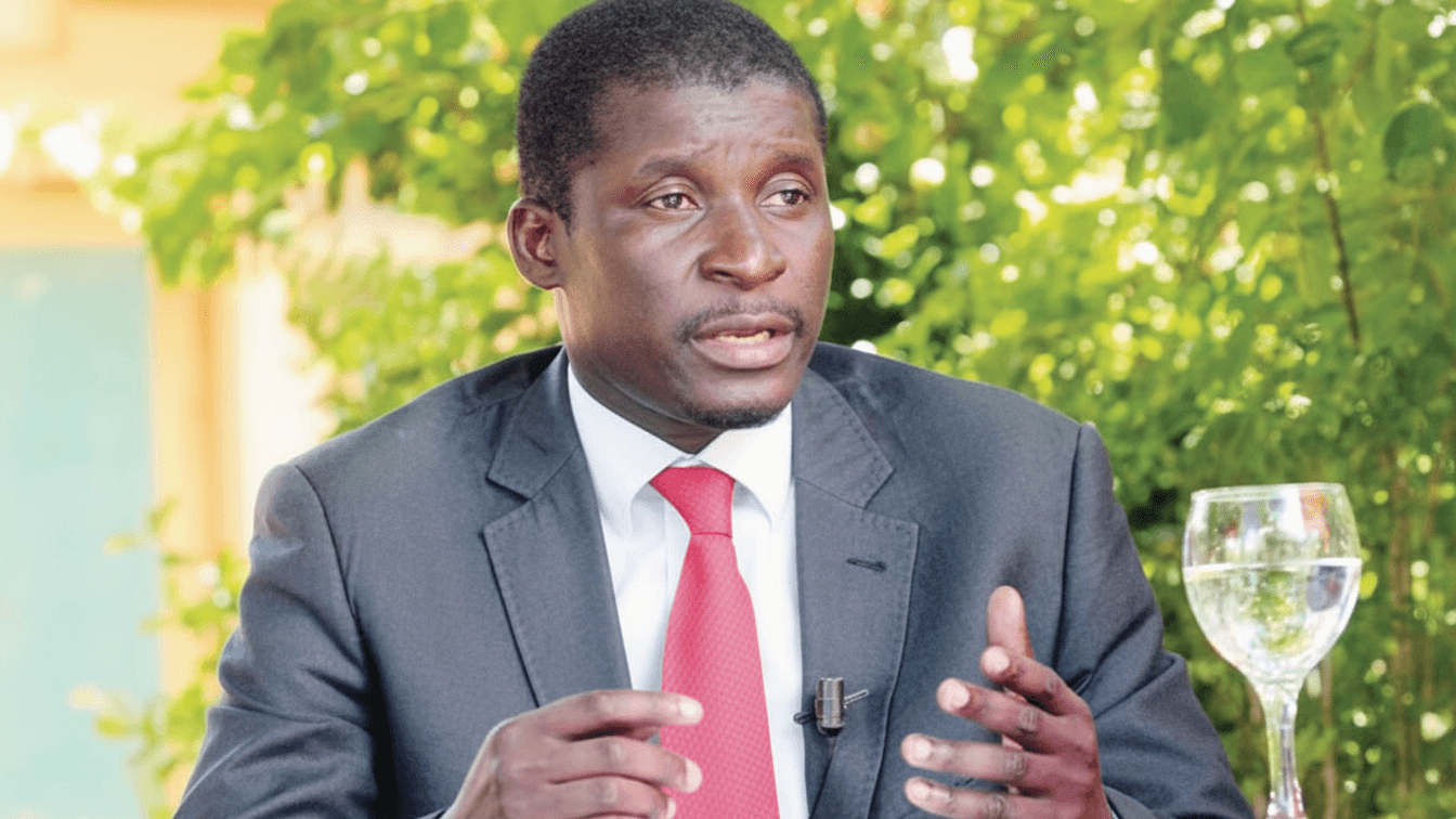 Manuel de Araújo exonera toda a equipa de vereadores em