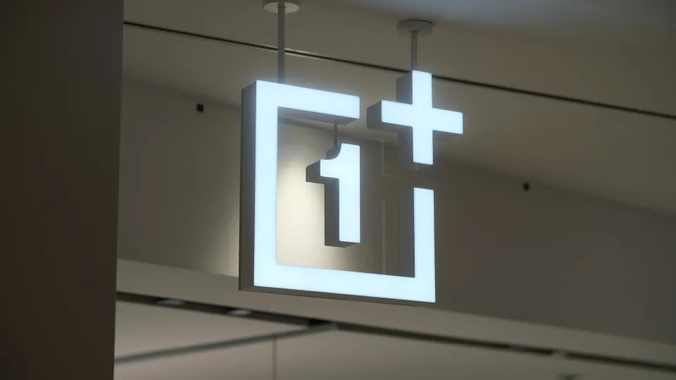 Mesmo com rumores sobre encerramento, OnePlus prepara novo...