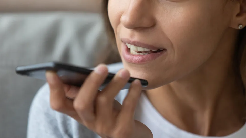 Modelo de IA consegue diagnosticar depressão em áudios de...