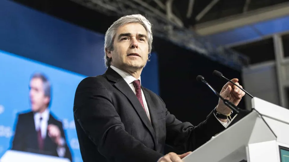 Portugal e Angola alargam a cooperação militar para o...