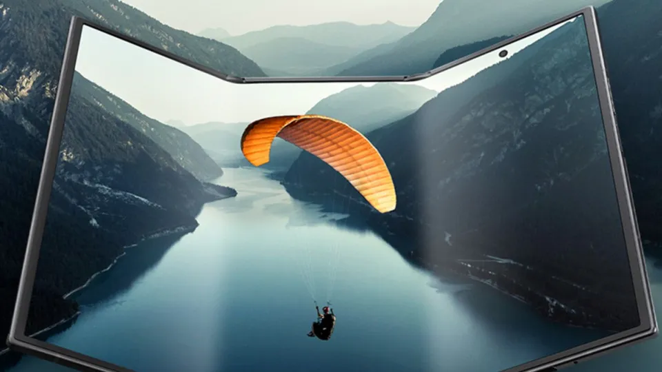 Samsung anunciou o Z TriFold, o primeiro dobrável triplo da...