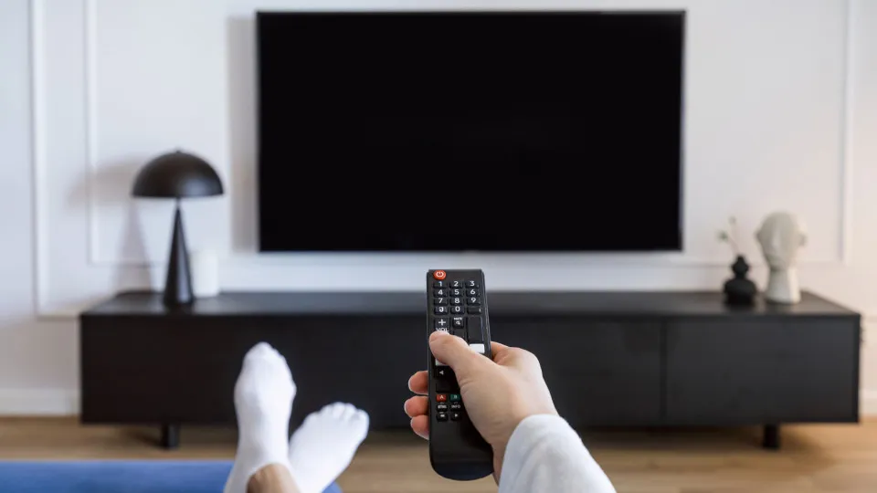 Televisão está velha? Estes são os 5 sinais a que deve estar...