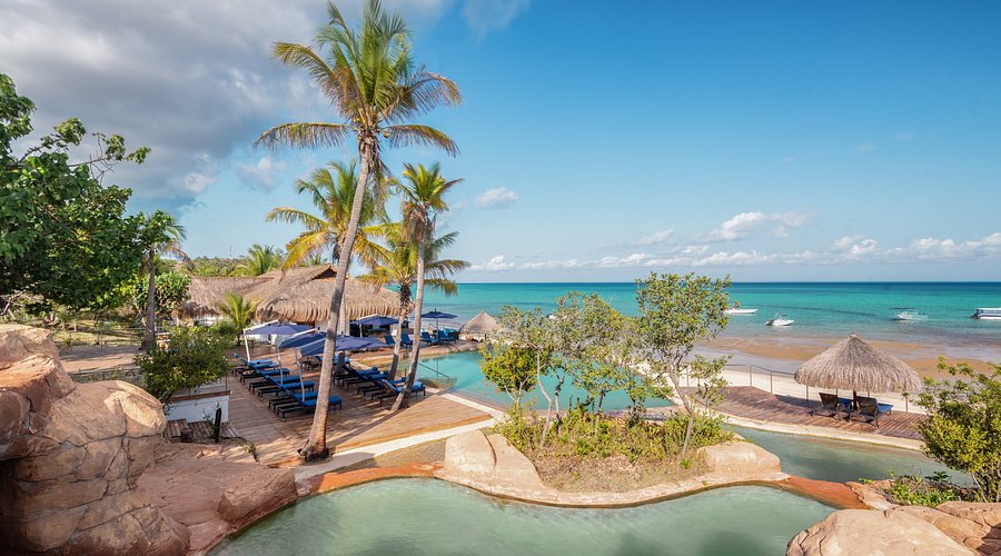 Trabalhadores agridem e expulsam gestor de Resort em