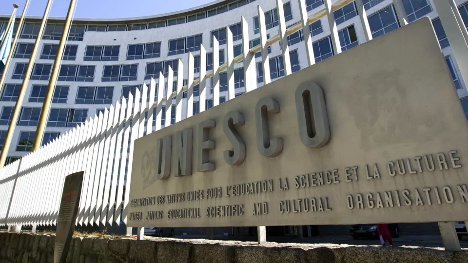 UNESCO: Portugal deve apostar no reforço de literacia...