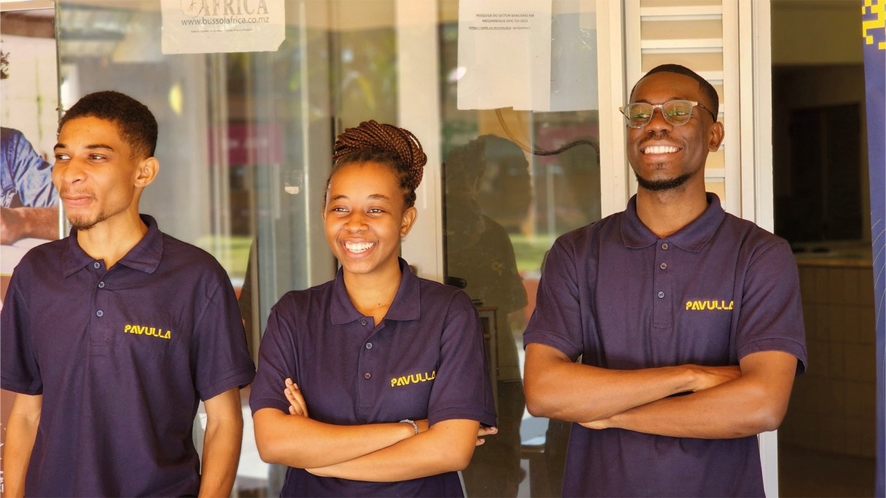 Uma só Plataforma Moçambicana Para SMS, E-mail e WhatsApp •...