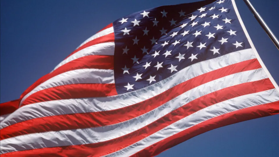 Setor privado dos EUA cria mais 22.000 empregos em janeiro