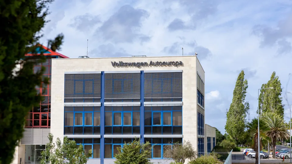 Trabalhadores da Autoeuropa aprovaram acordo laboral válido