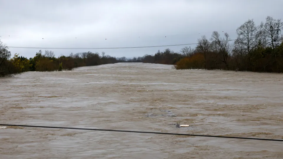 Governo compromete-se a rever obra hidrográfica do Mondego