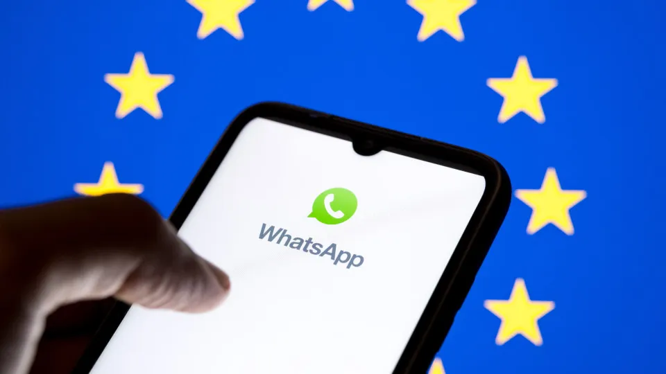 Bruxelas quer medidas para WhatsApp não excluir outros...
