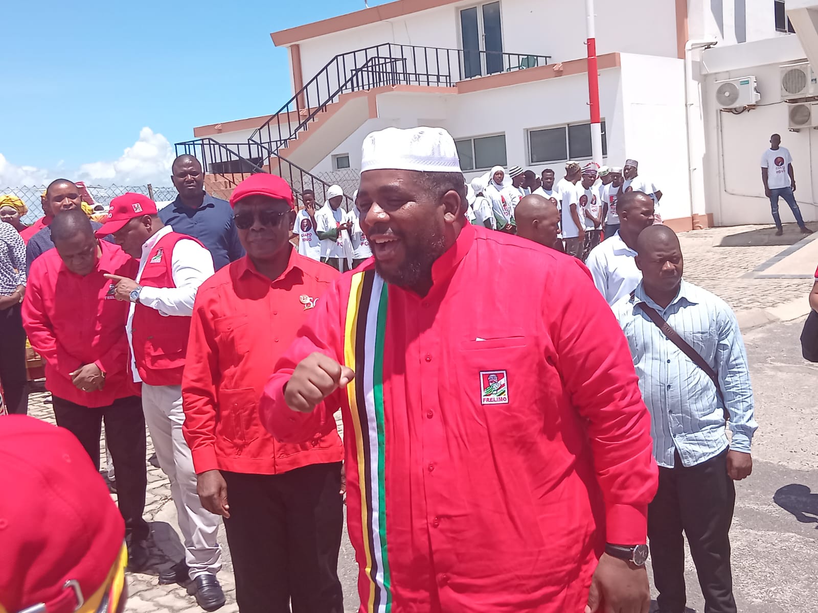 Chakil reiteira que vai tomar medidas severas contra