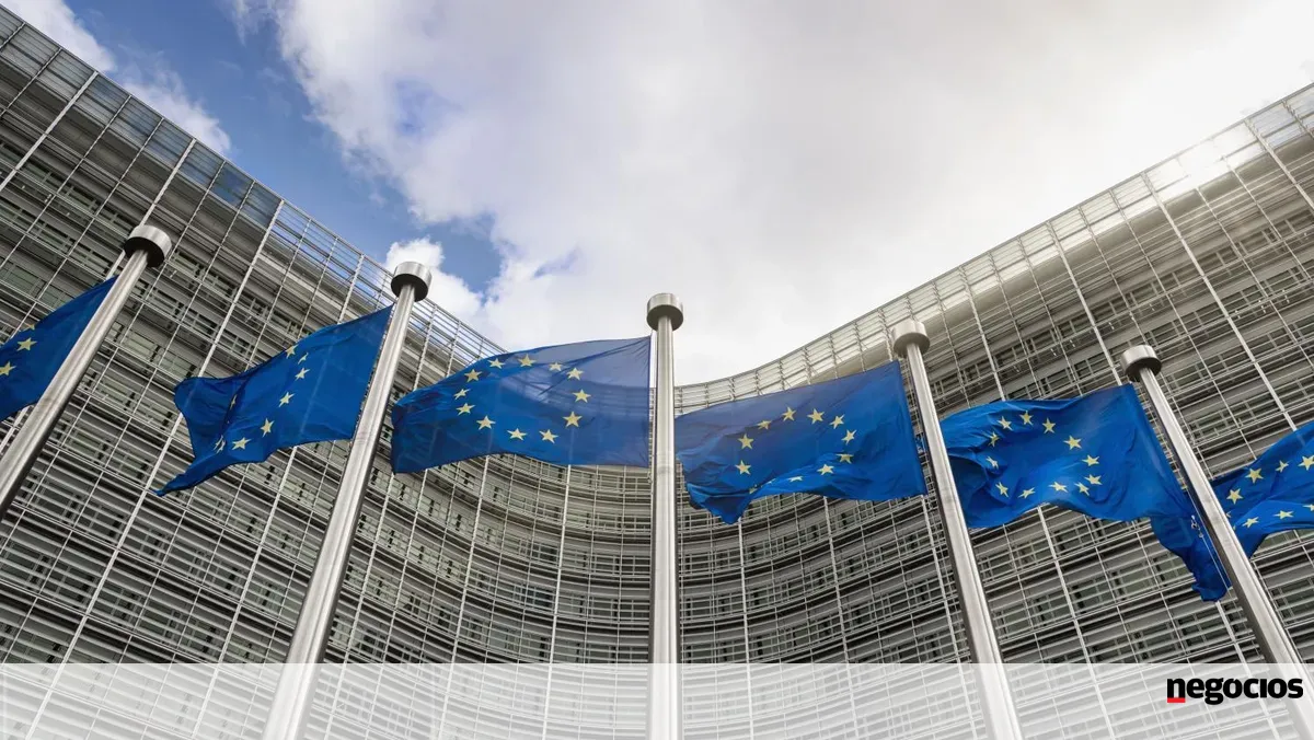 Comissão Europeia alvo de buscas por possíveis
