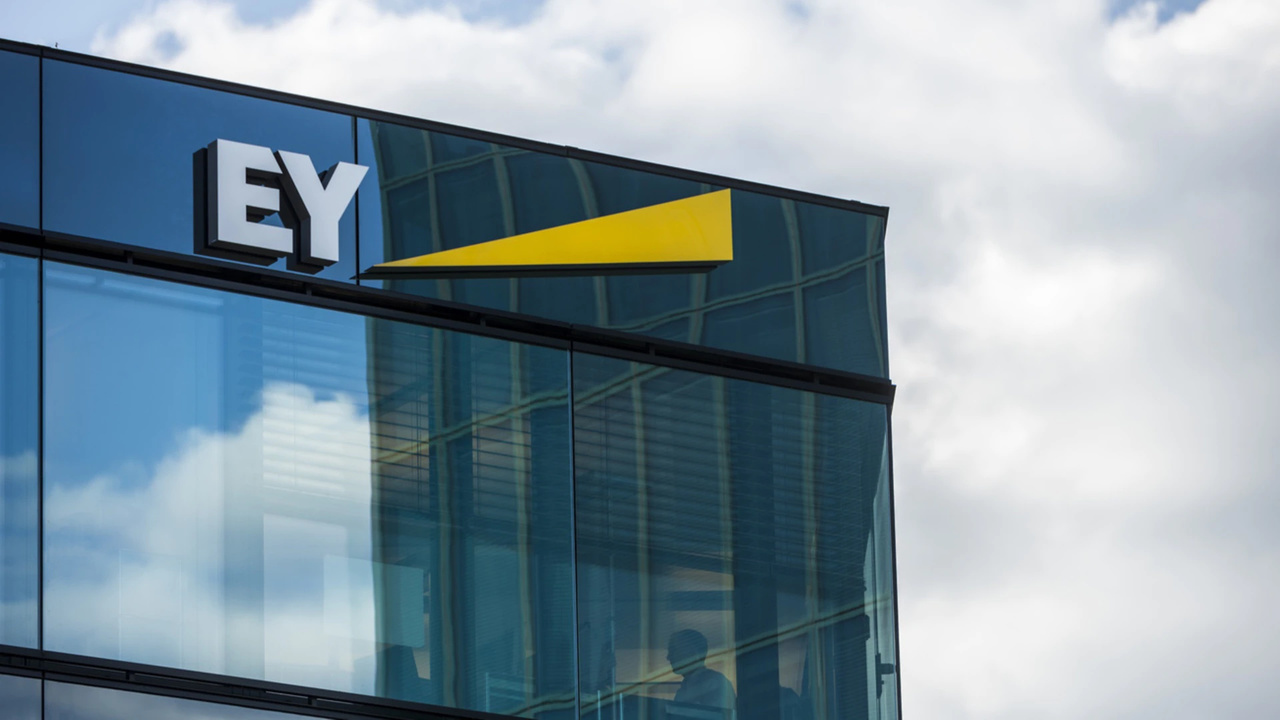 Época Chuvosa 2025-26: EY Mobiliza Rede EY Europe West Para