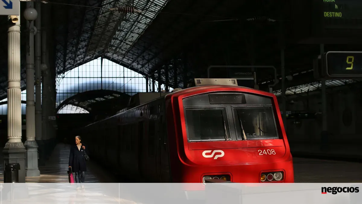 Governo autoriza investimento de 584 milhões para comboios