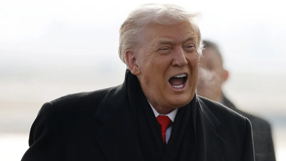 O T1 Phone, o telemóvel de Donald Trump, será lançado até ao...