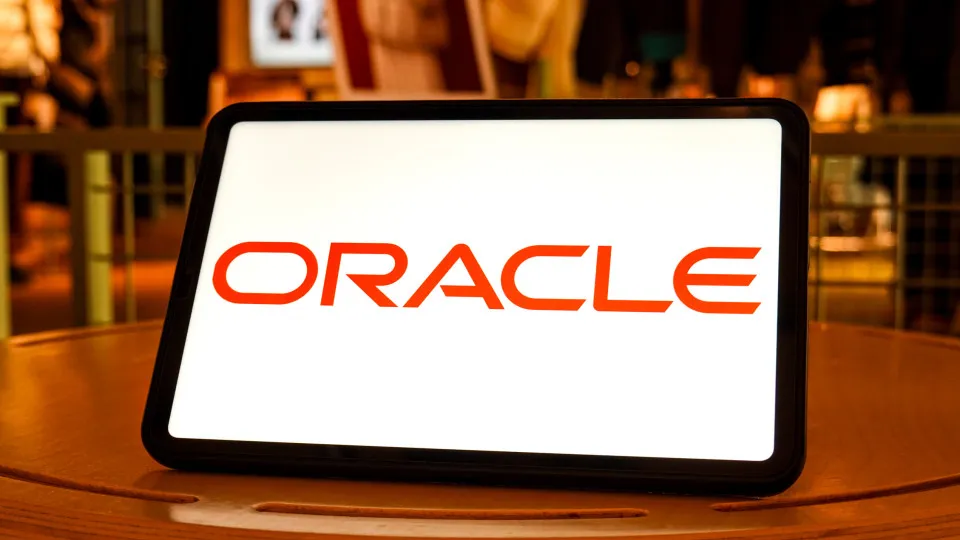 Oracle prevê encaixar 42 mil milhões para financiar expansão...