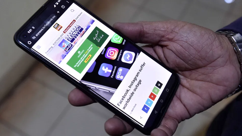 Redes sociais: Lei europeia obrigou reposição de 50 milhões...